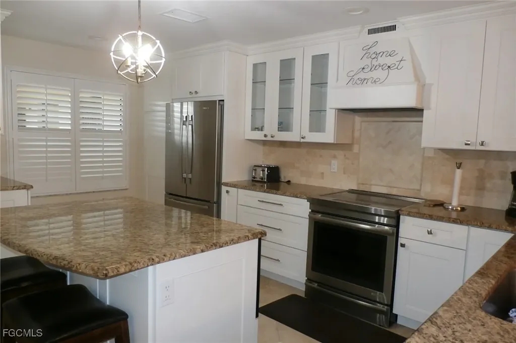 12621 Kelly Sands Way Fort Myers FL 33908