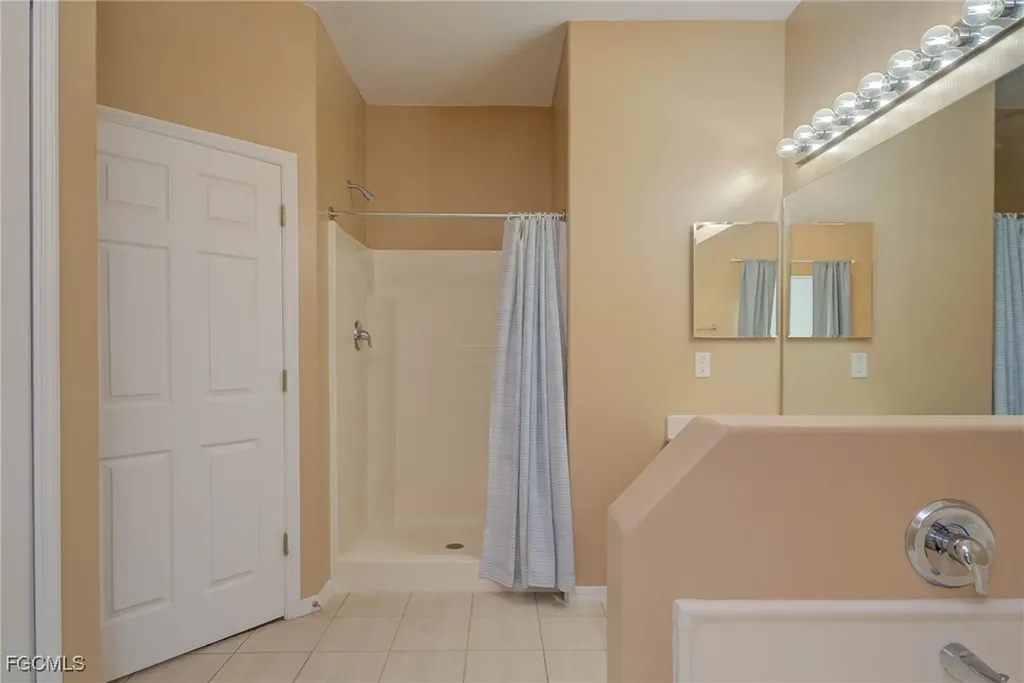 2710 Soaring Hawk Drive Fort Myers FL 33905