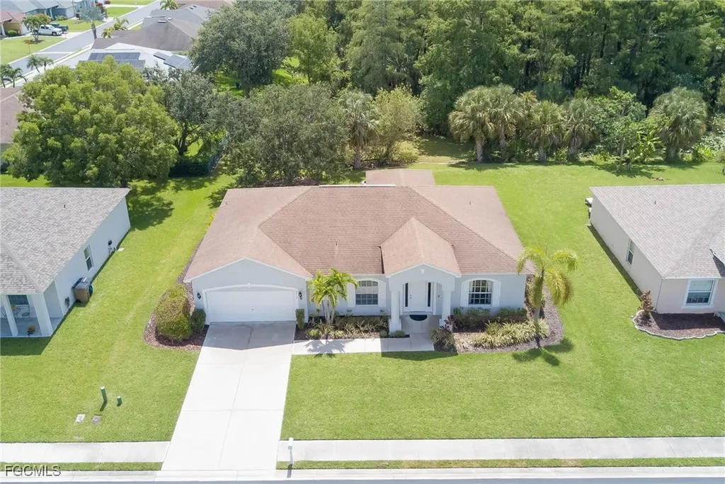 2710 Soaring Hawk Drive Fort Myers FL 33905
