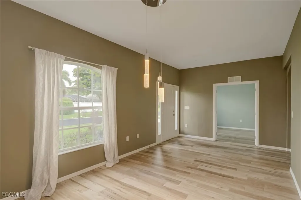 2710 Soaring Hawk Drive Fort Myers FL 33905