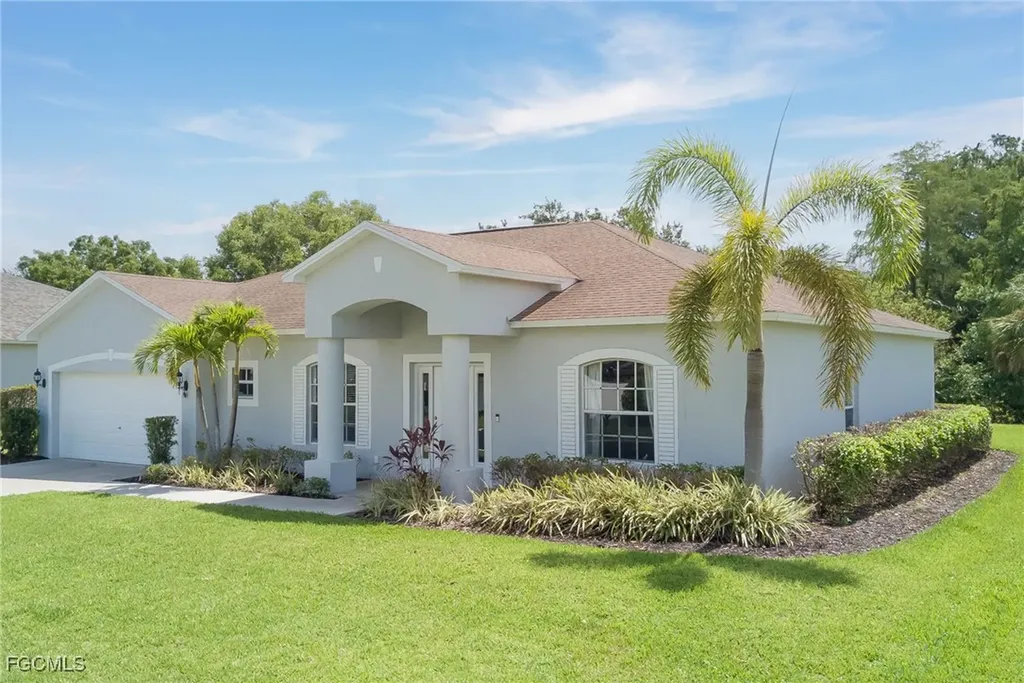 2710 Soaring Hawk Drive Fort Myers FL 33905