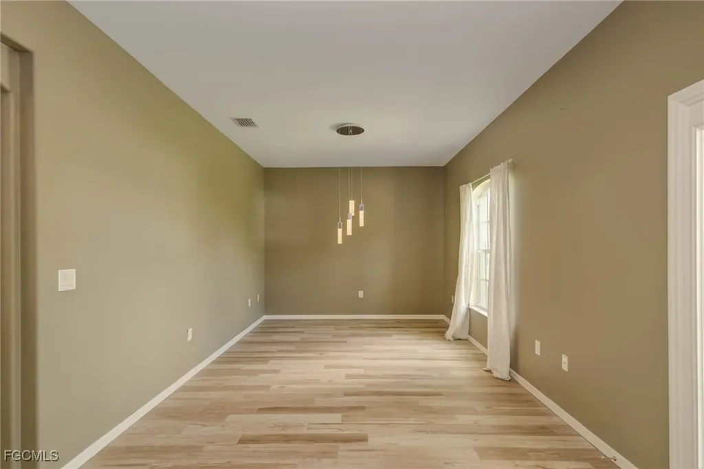 2710 Soaring Hawk Drive Fort Myers FL 33905