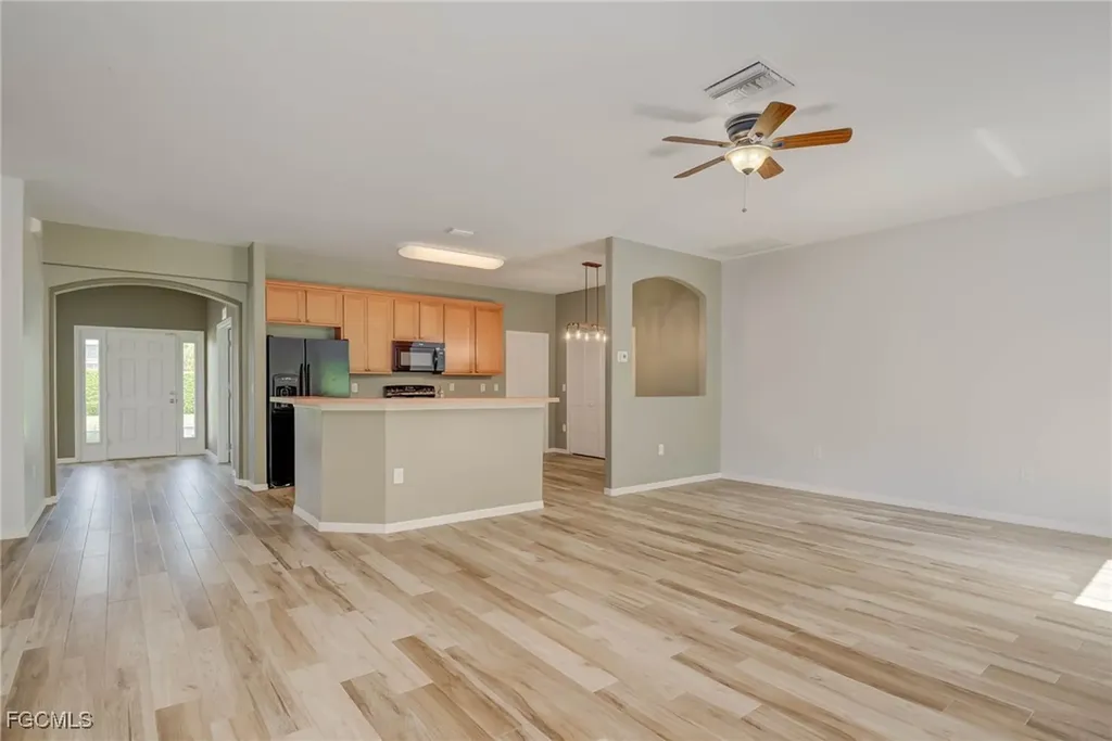 2710 Soaring Hawk Drive Fort Myers FL 33905
