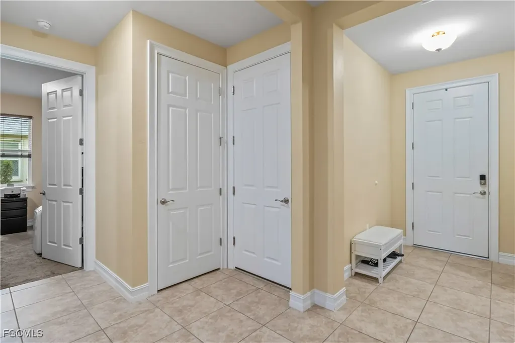 3249 Baravaldo Circle Cape Coral FL 33909