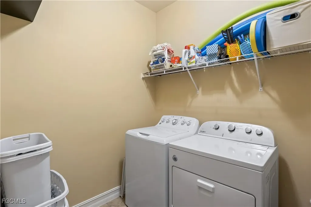 3249 Baravaldo Circle Cape Coral FL 33909