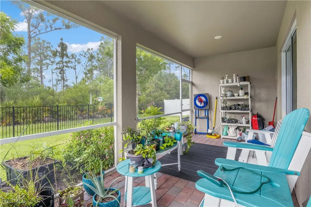 3249 Baravaldo Circle Cape Coral FL 33909