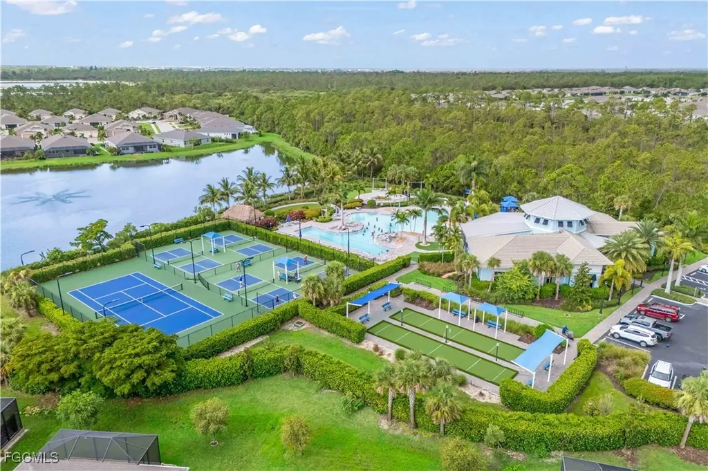 3249 Baravaldo Circle Cape Coral FL 33909