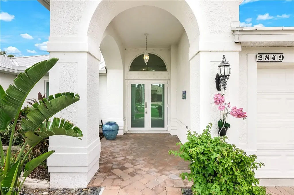 2849 SW 50th Terrace Cape Coral FL 33914