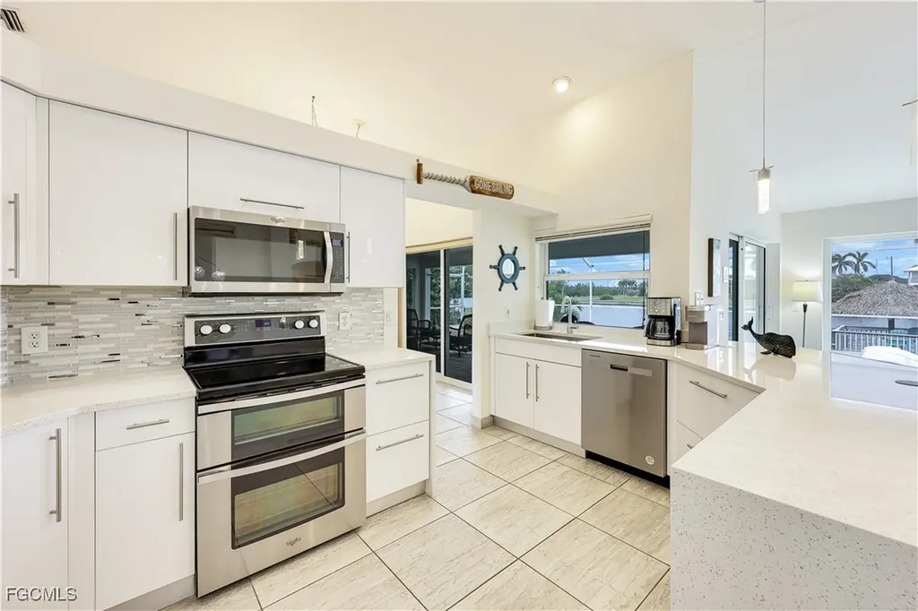 2849 SW 50th Terrace Cape Coral FL 33914