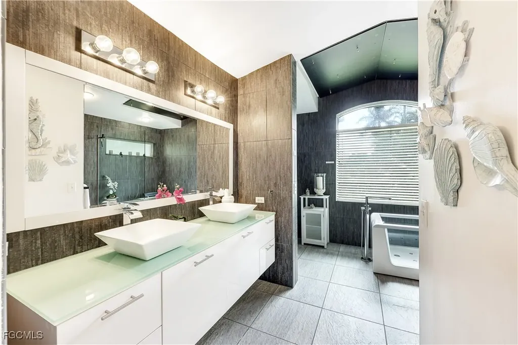 2849 SW 50th Terrace Cape Coral FL 33914