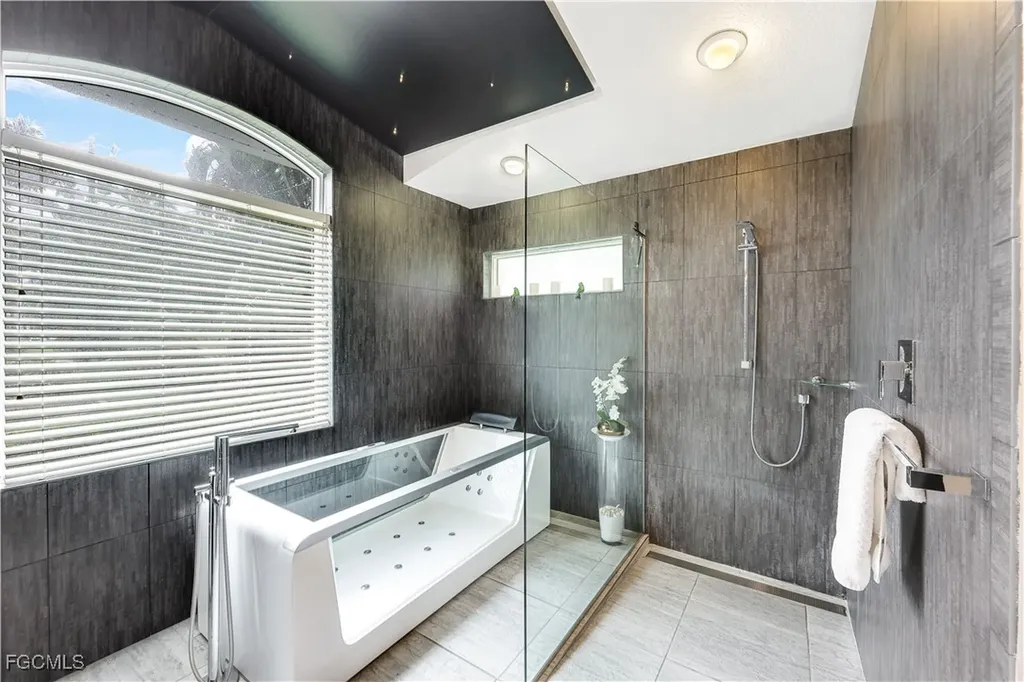 2849 SW 50th Terrace Cape Coral FL 33914