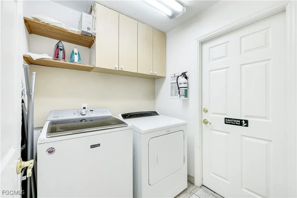 2849 SW 50th Terrace Cape Coral FL 33914