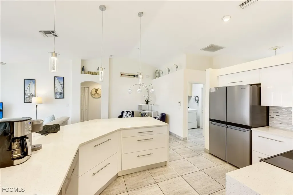 2849 SW 50th Terrace Cape Coral FL 33914