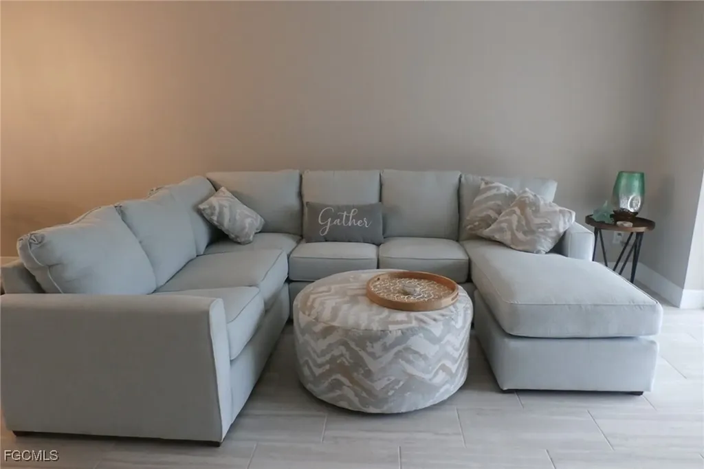 12621 Kelly Sands Way Fort Myers FL 33908
