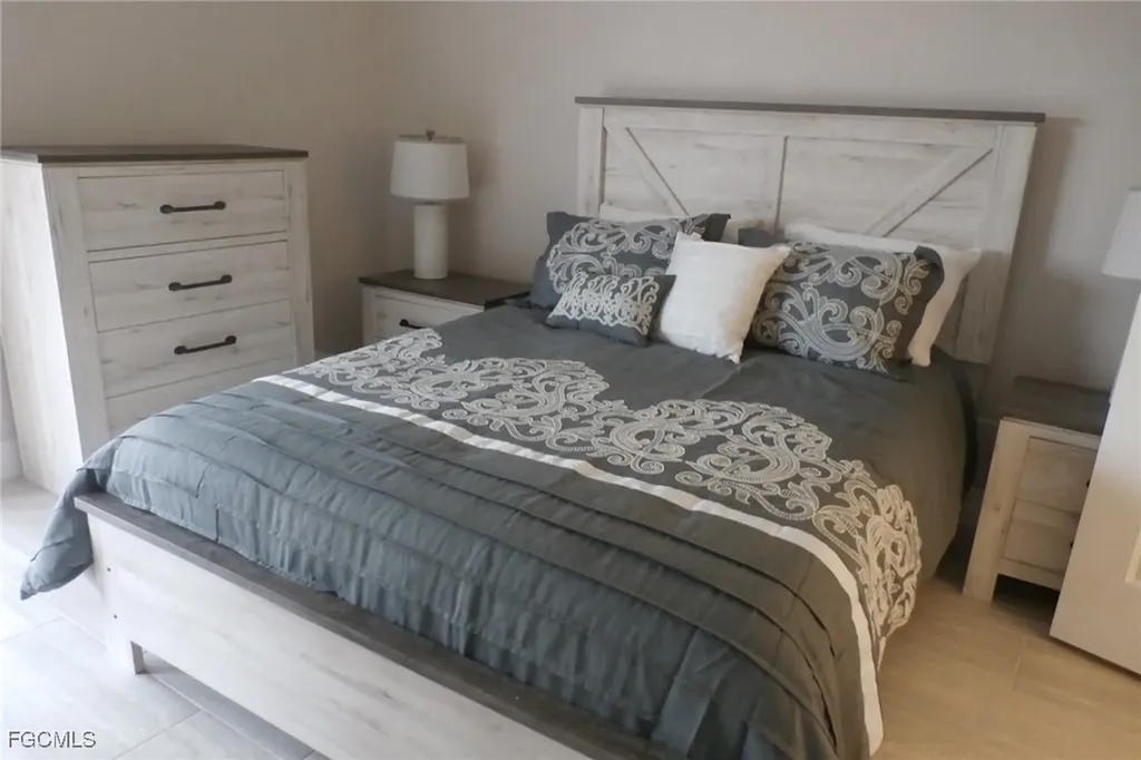 12621 Kelly Sands Way Fort Myers FL 33908