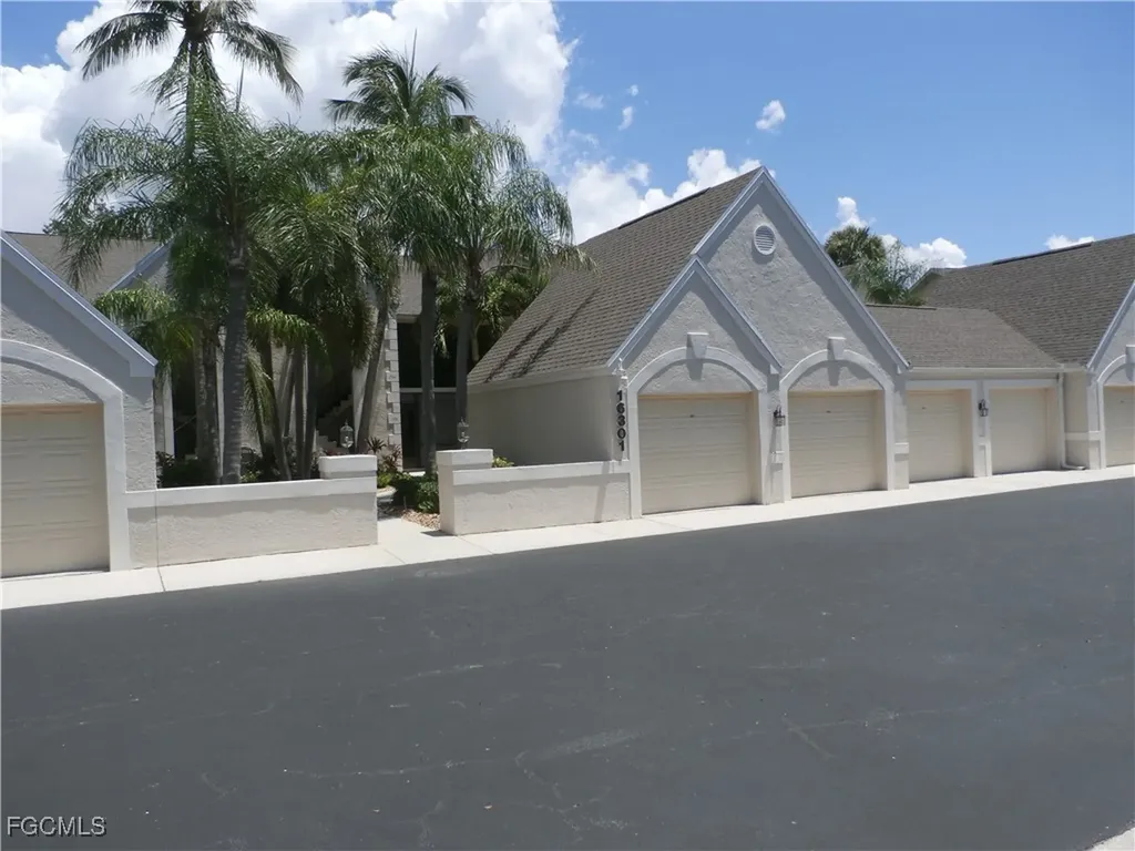 16301 Kelly Woods Drive Fort Myers FL 33908
