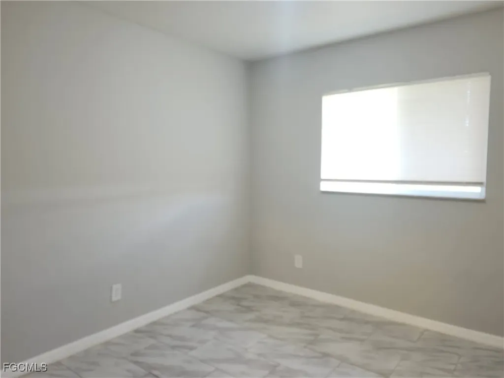 4527 19th Street SW Lehigh Acres FL 33973