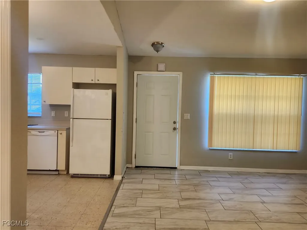 4527 19th Street SW Lehigh Acres FL 33973