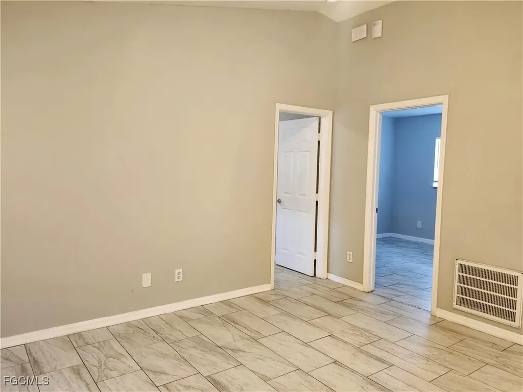 4527 19th Street SW Lehigh Acres FL 33973