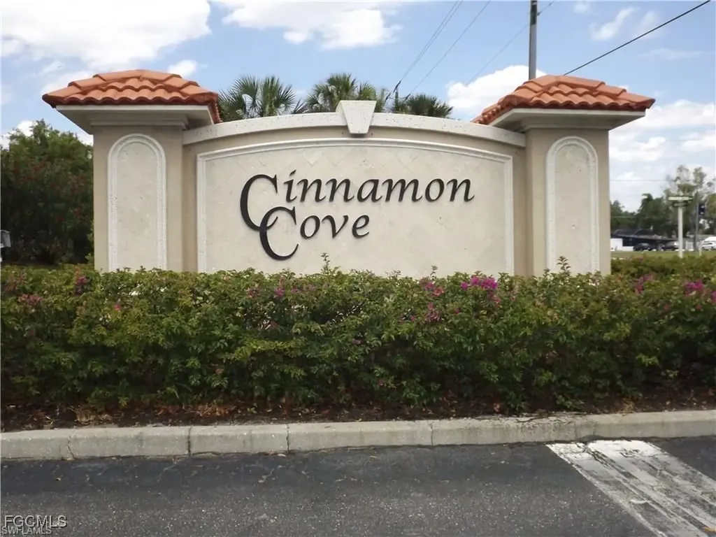 11300 Caravel Circle Fort Myers FL 33908