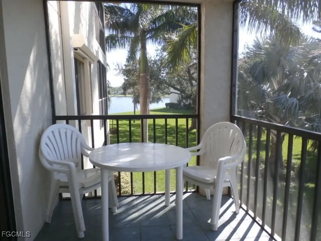 11300 Caravel Circle Fort Myers FL 33908