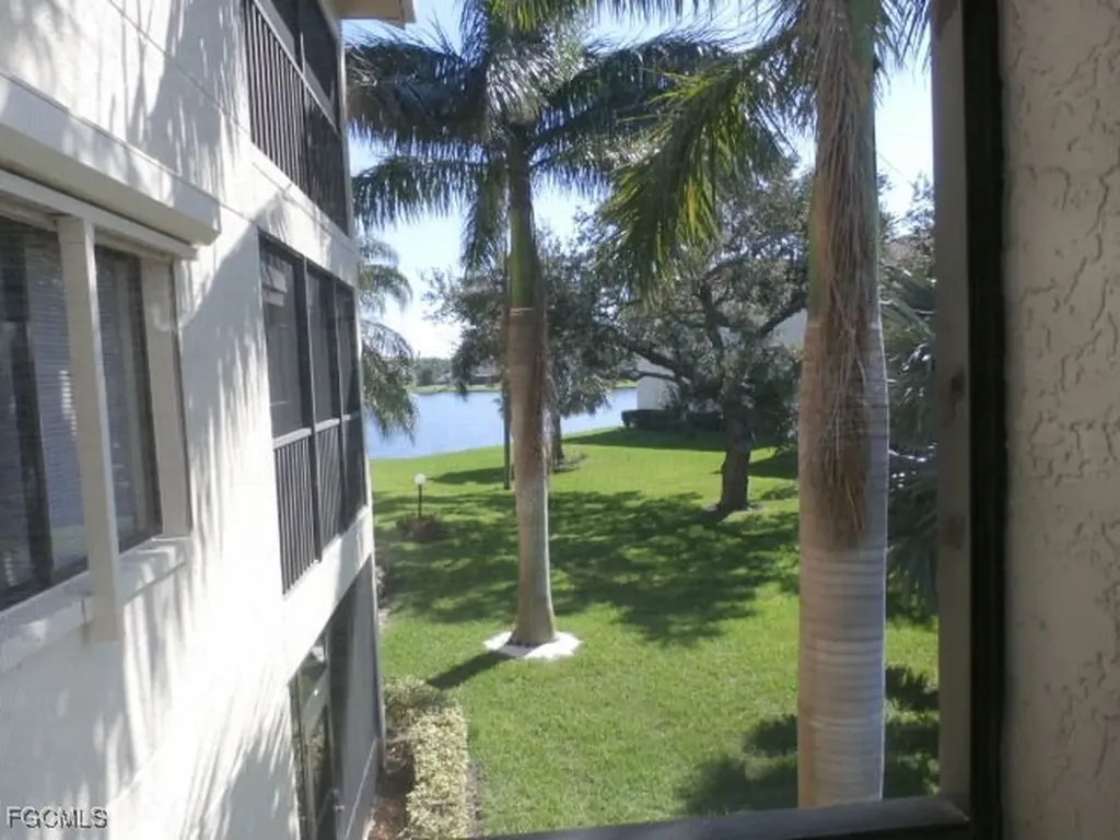 11300 Caravel Circle Fort Myers FL 33908