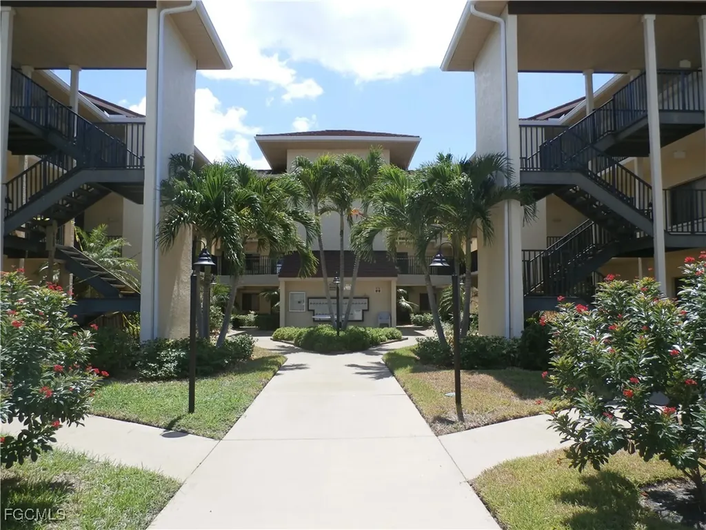 11300 Caravel Circle Fort Myers FL 33908