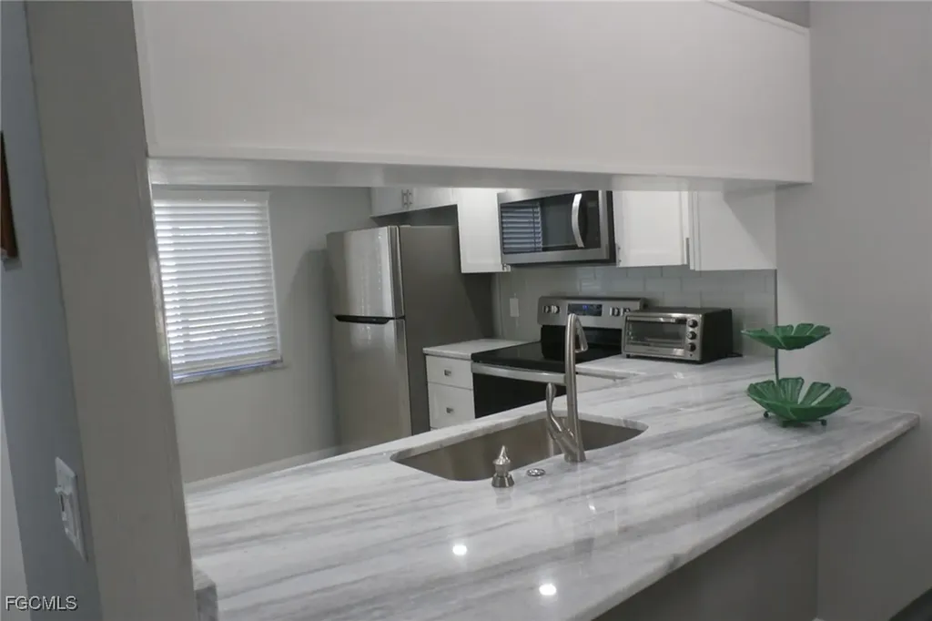 11110 Caravel Circle Fort Myers FL 33908