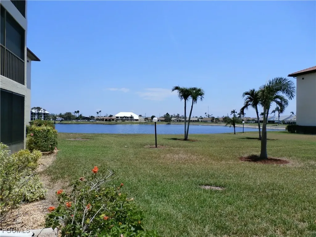 11140 Caravel Circle Fort Myers FL 33908