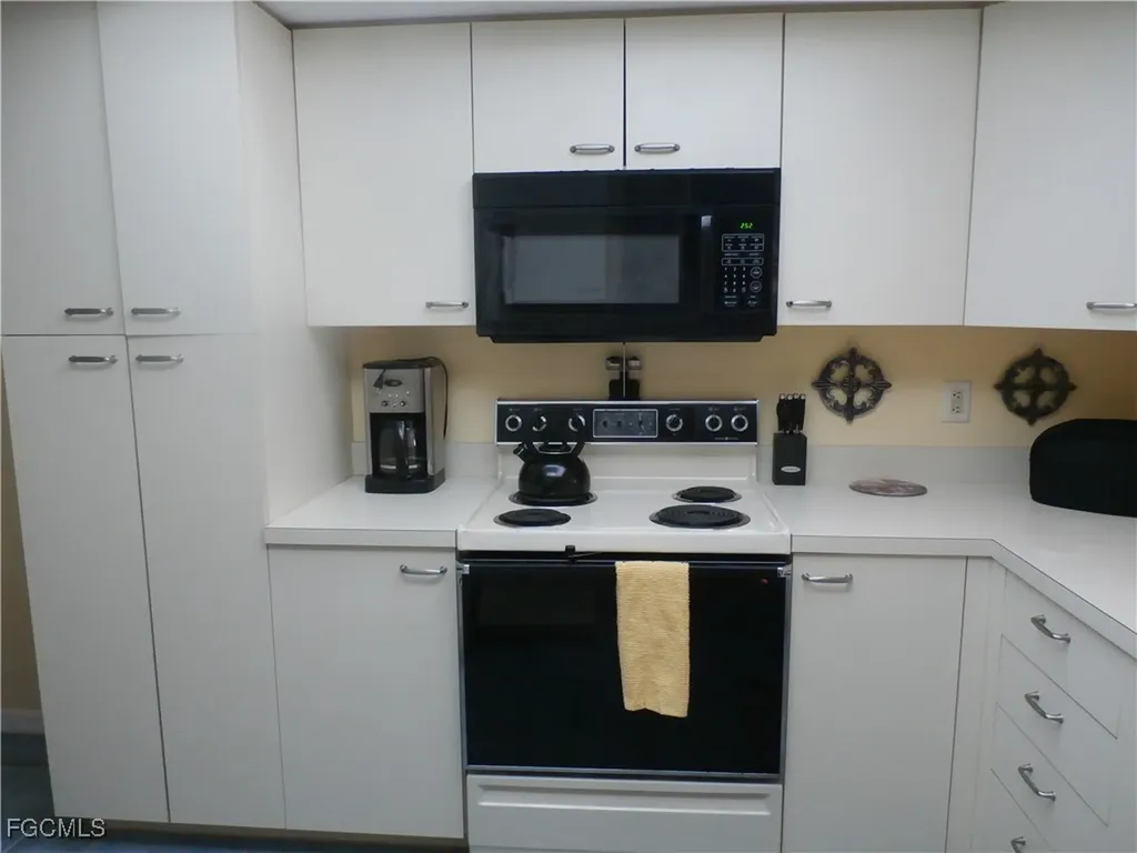 12150 Kelly Sands Way Fort Myers FL 33908