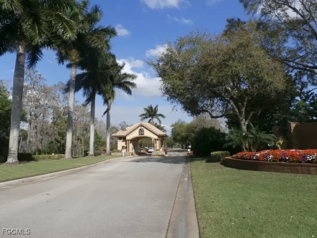 14290 Hickory Links Court Fort Myers FL 33912