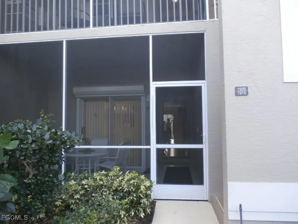 14290 Hickory Links Court Fort Myers FL 33912