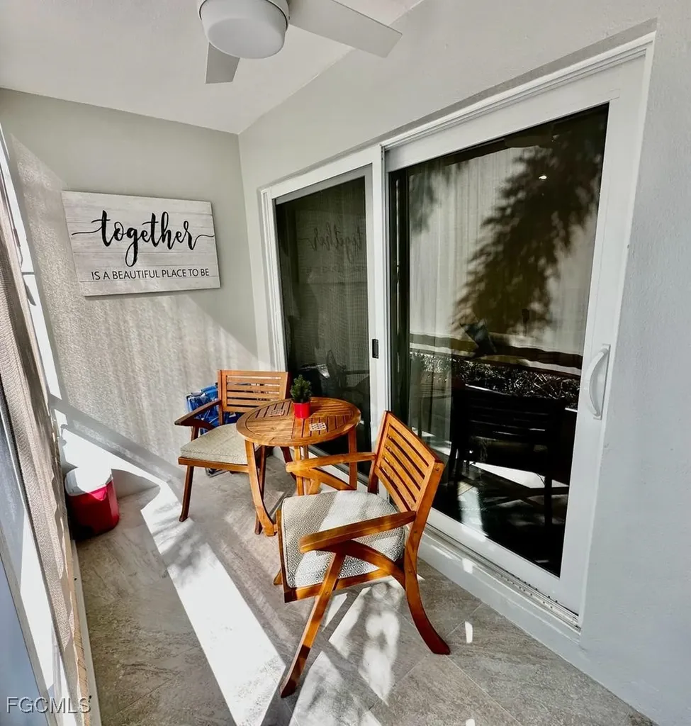 72 7th Street S Naples FL 34102