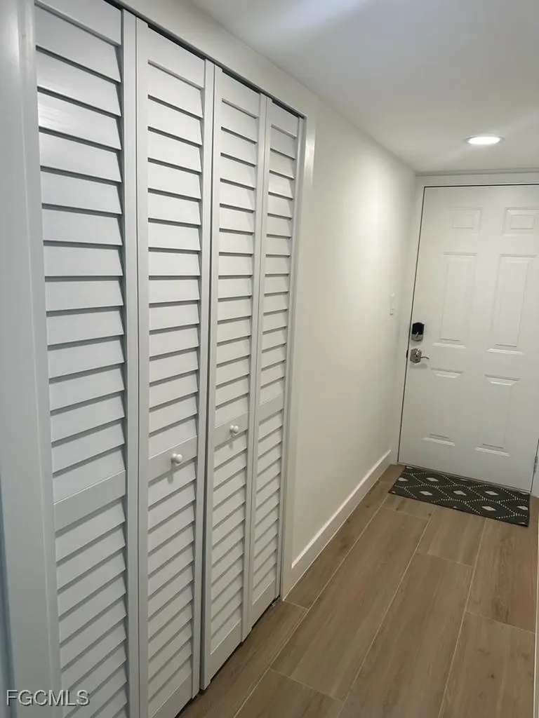 72 7th Street S Naples FL 34102