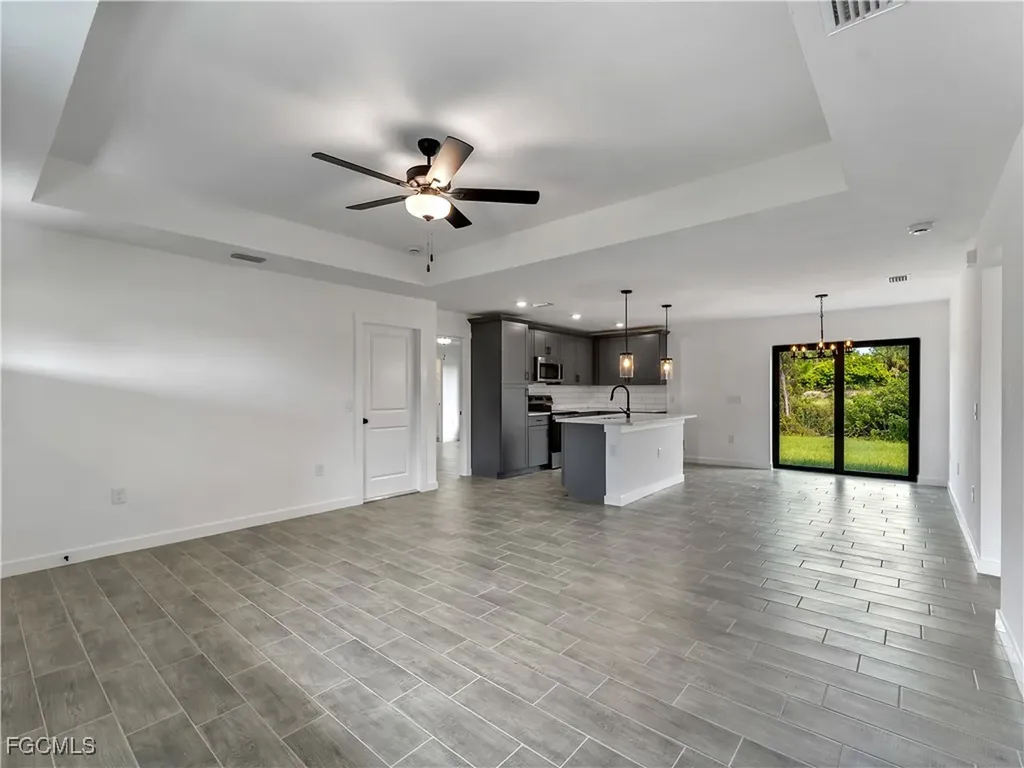 1135 Augusta Street E Lehigh Acres FL 33974