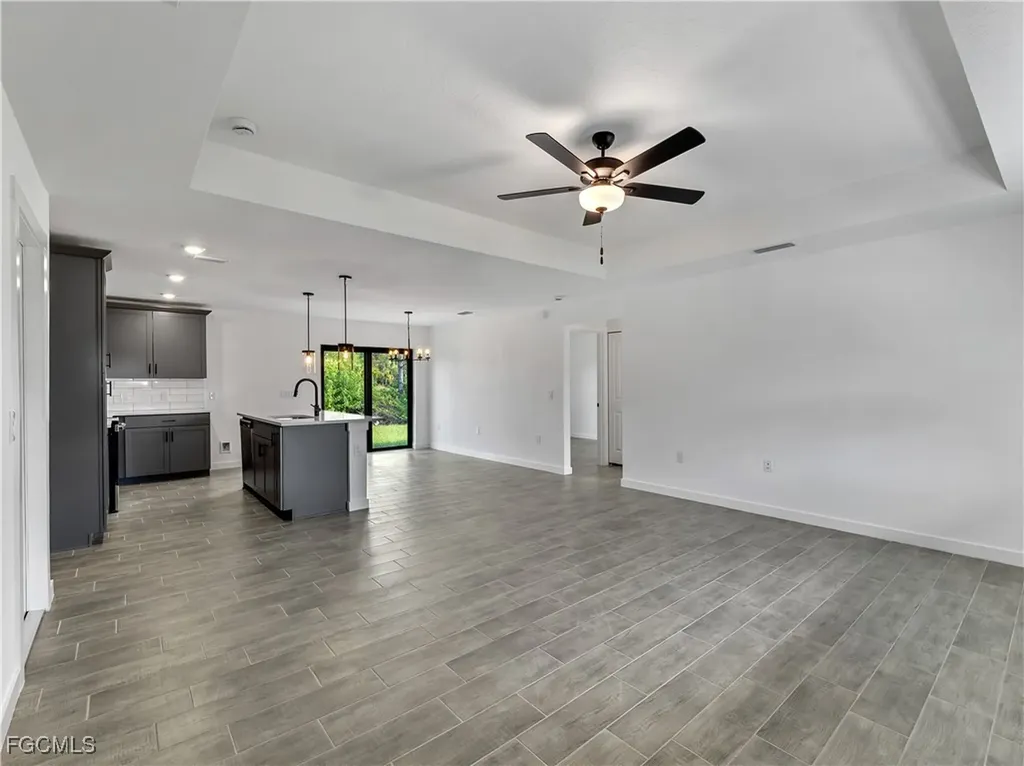 1135 Augusta Street E Lehigh Acres FL 33974