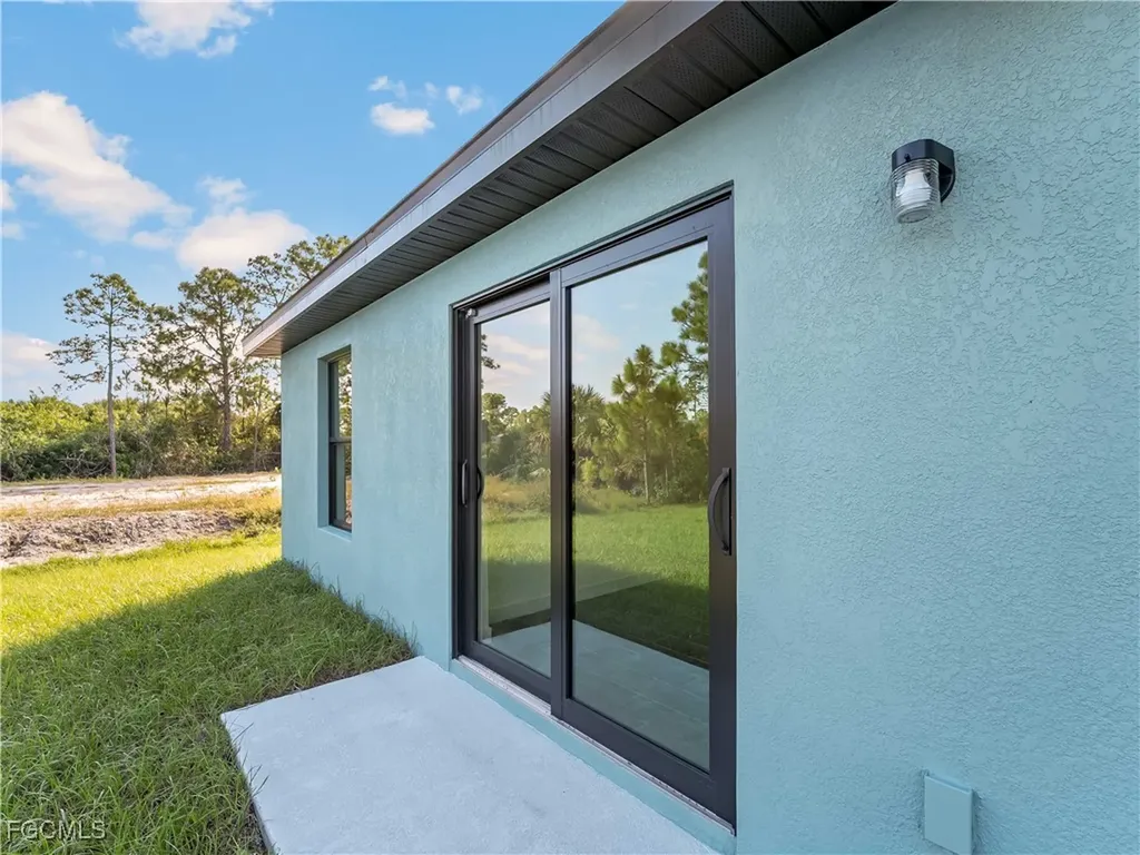 1135 Augusta Street E Lehigh Acres FL 33974