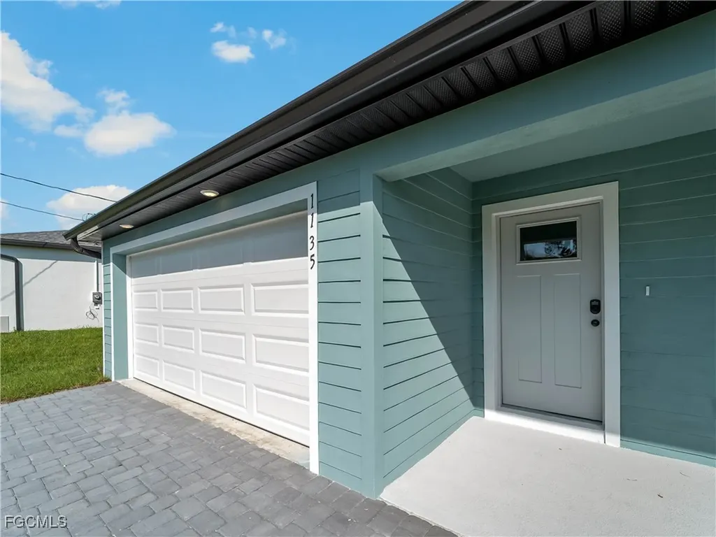 1135 Augusta Street E Lehigh Acres FL 33974