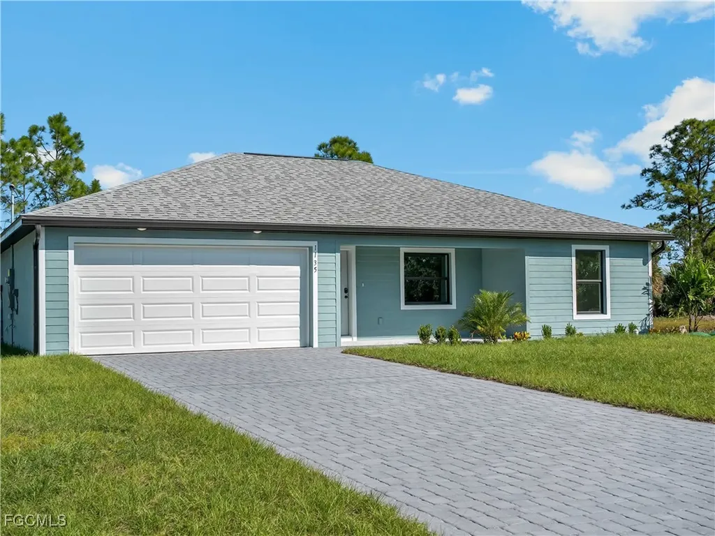 1135 Augusta Street E Lehigh Acres FL 33974