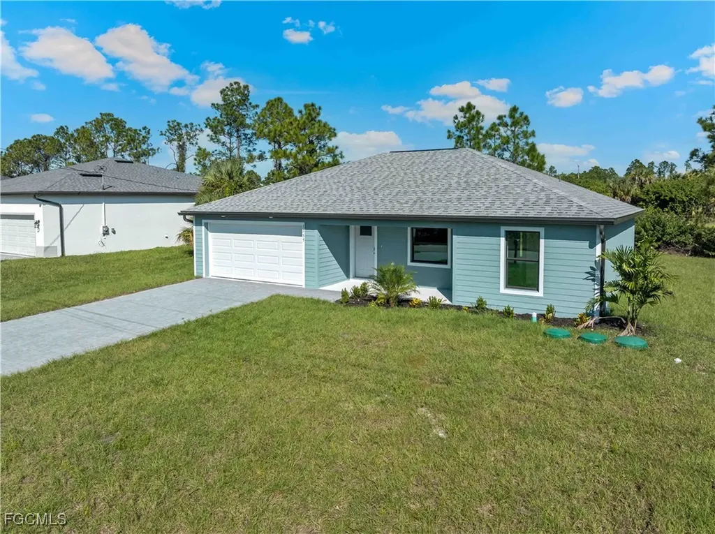 1135 Augusta Street E Lehigh Acres FL 33974
