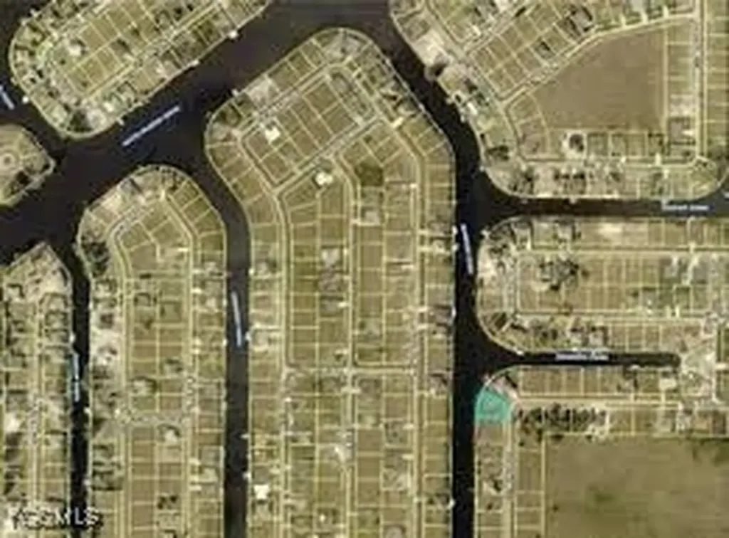 1654 NW 36th Avenue Cape Coral FL 33993