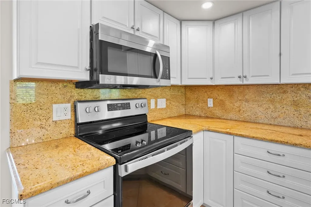 17511 Caloosa Trace Circle Fort Myers FL 33967