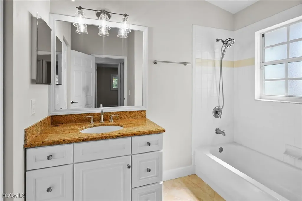 17511 Caloosa Trace Circle Fort Myers FL 33967