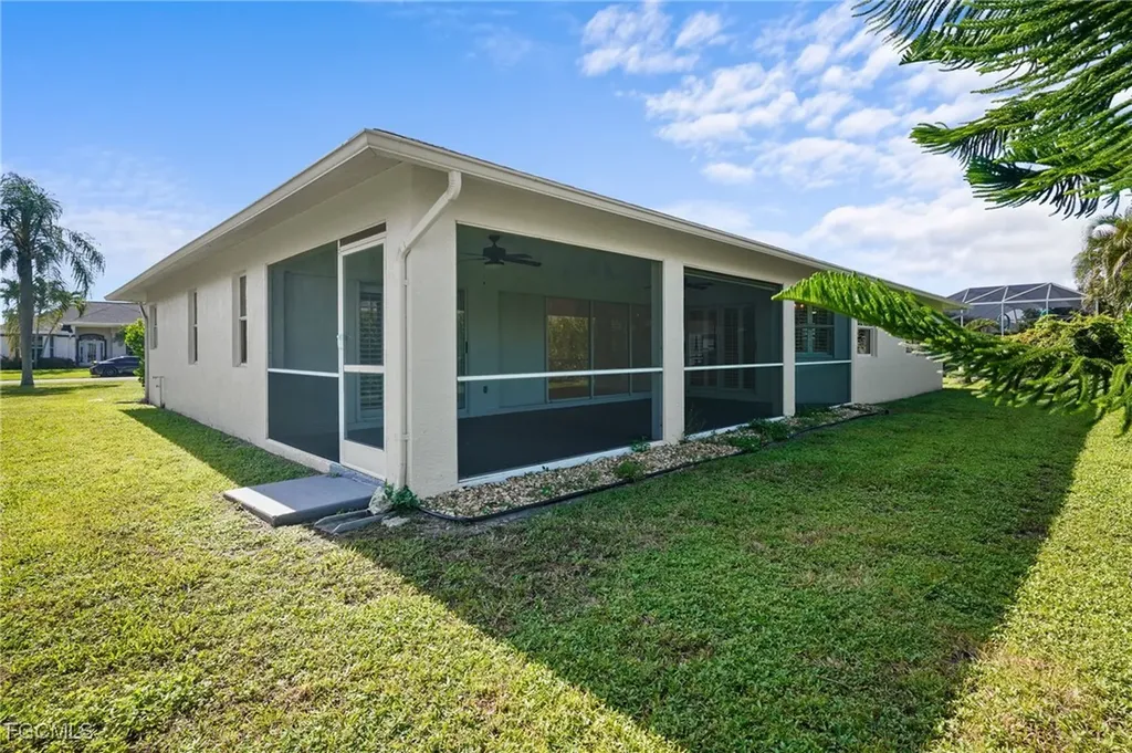 17511 Caloosa Trace Circle Fort Myers FL 33967