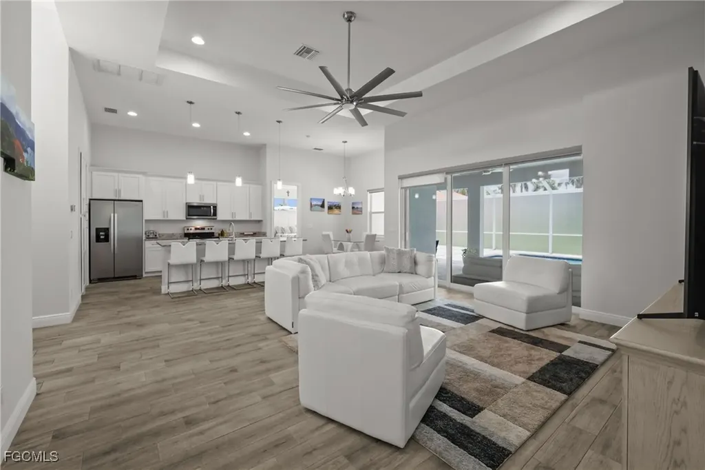 1817 SW 21st Lane Cape Coral FL 33991