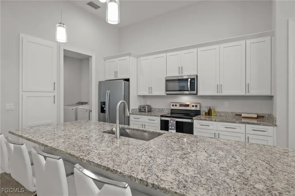 1817 SW 21st Lane Cape Coral FL 33991