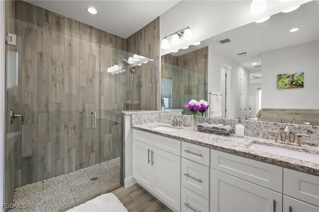 1817 SW 21st Lane Cape Coral FL 33991