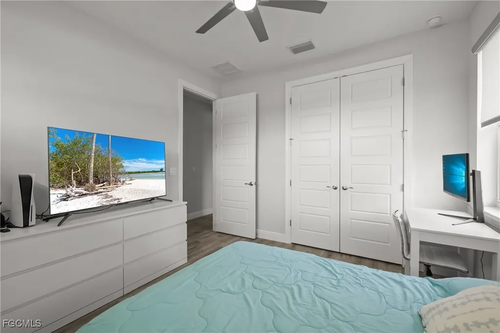 1817 SW 21st Lane Cape Coral FL 33991