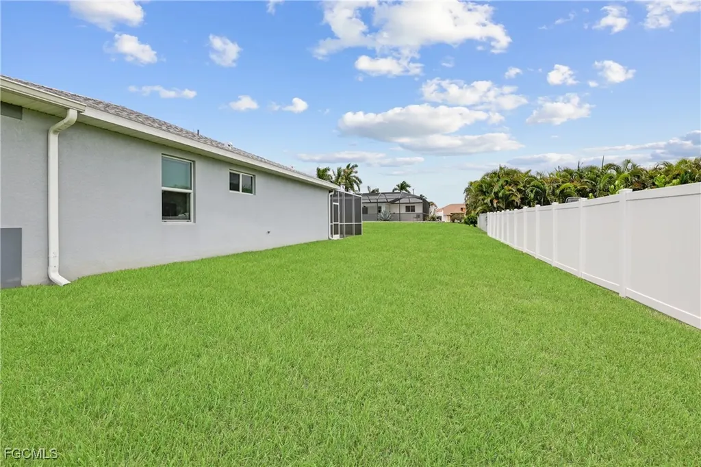 1817 SW 21st Lane Cape Coral FL 33991