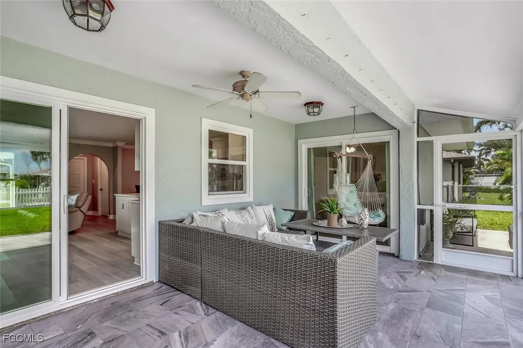1137 SE 19th Terrace Cape Coral FL 33990